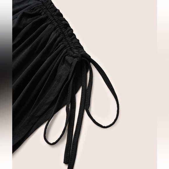 BloomChic Solid Drawstring Dolman Sleeve T-shirt - Picture 4 of 7